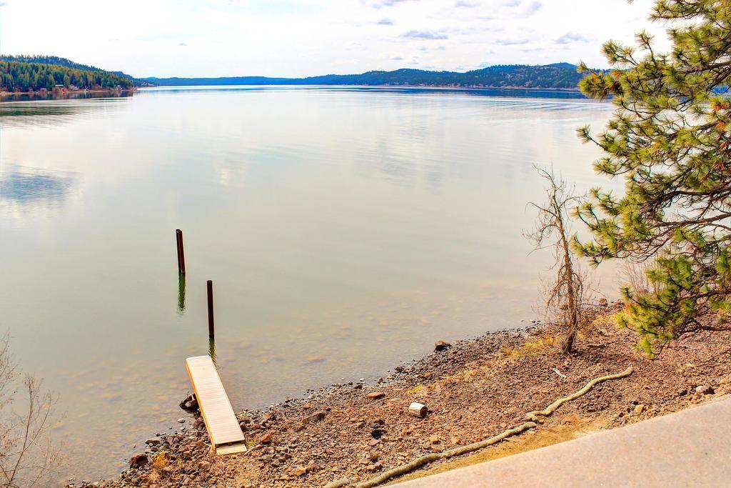 Hotel Beautiful Lake Coeur D'Alene Cabin On The Bay Mica Exterior foto